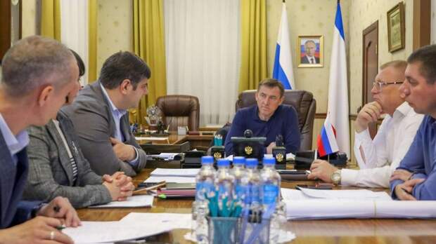 В Феодосии создадут новые рабочие места и вложат миллиард в развитие