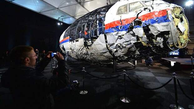 Нестыковки в деле МН17 указали на очевидную вину Украины в крушении Boeing Нестыковки в деле МН17 указали на очевидную вину Украины в крушении Boeing