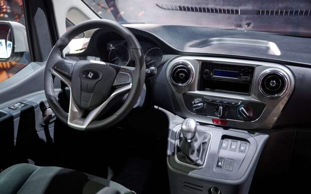 Новый доступный семейный минивэн российской сборки появился на рынке