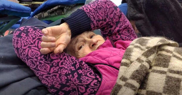 Беженцы из Мариуполя рассказали, почему Украина стала опасна для России и всего мира