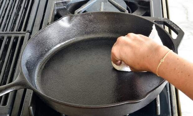 Обжиг, как метод очистки чугунной посуды