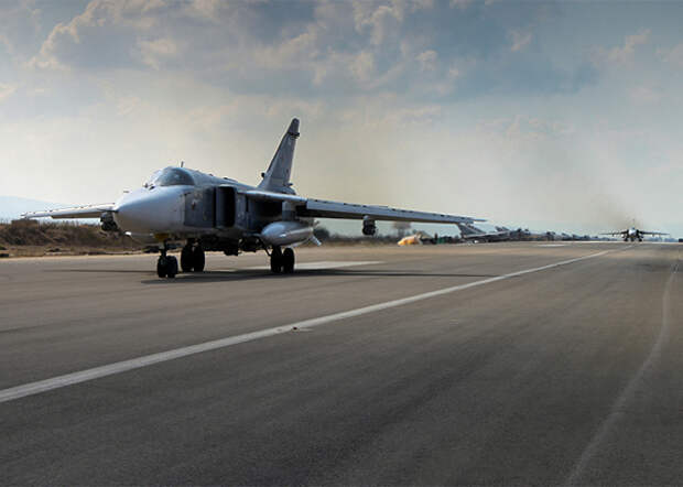 Су-24М, аэродром Хмеймим, Латакия, Сирия |Фото: Министерство обороны Российской Федерации