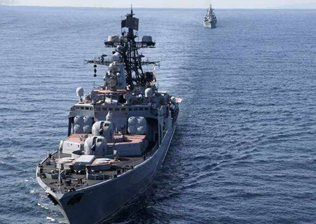 В Сети поведали о странных маневрах ВМФ и ВКС РФ на границе Кельтского моря