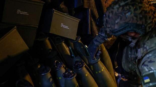 Эксперт объяснил раскол в ЕС по вопросу о зоне применения передаваемого Киеву оружия