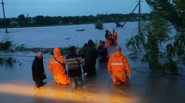 В Крыму рассказали об эвакуации из зон подтопления