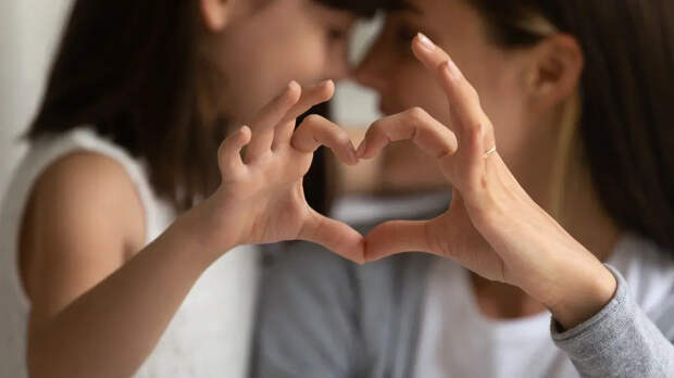 Даня с Дашей спаслись от боевиков ВСУ. Но беды для малышей не закончились