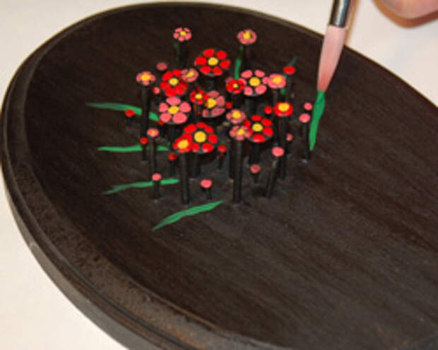 photo of painting leaves