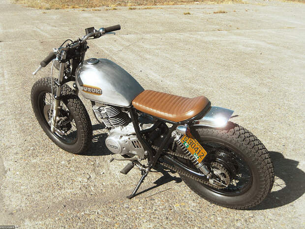 Holiday Customs Suzuki GN400