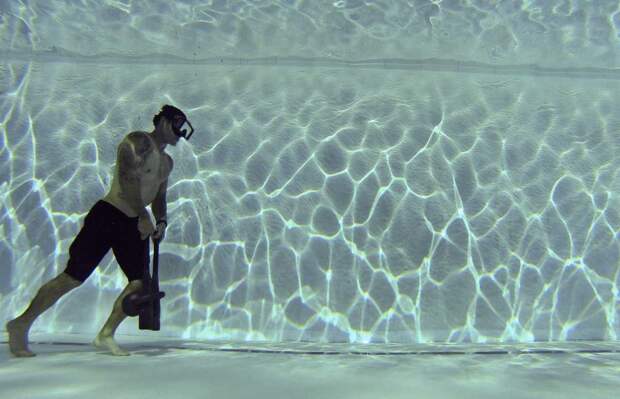 17 фотографий, которые показывают подготовку военных к выживанию на воде 