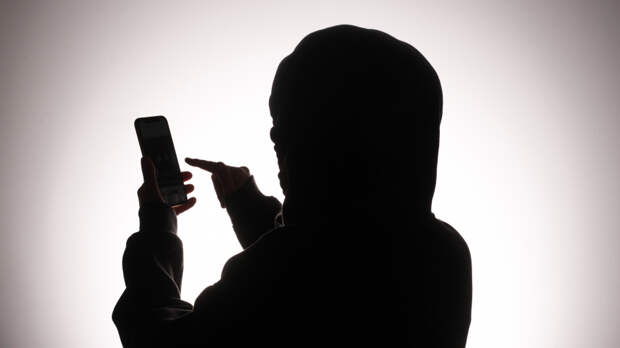 Роман с подвохом: мошенники вымогают деньги у россиян на сайтах знакомств