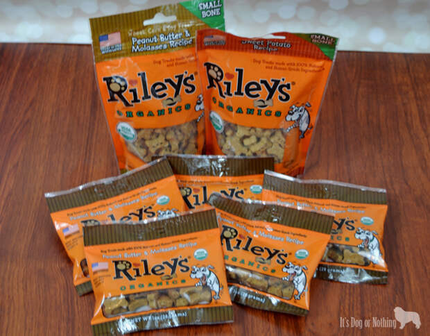 Riley's Organic Dog Treats - Pet Paw-Looza