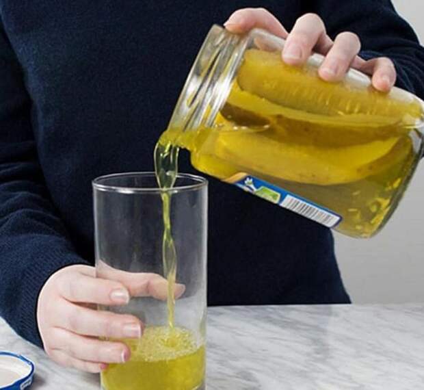 Женщина каждый день на протяжении недели пила огуречный рассол. Чем закончился эксперимент