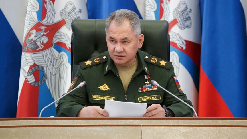 Шойгу предложил главе Минобороны Франции обменяться визитами боевых кораблей
