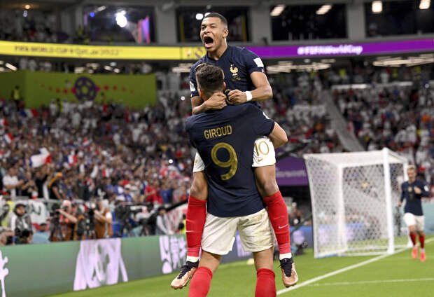 Сборная Франции в первом тайме матча с Гибралтаром забила 7 голов