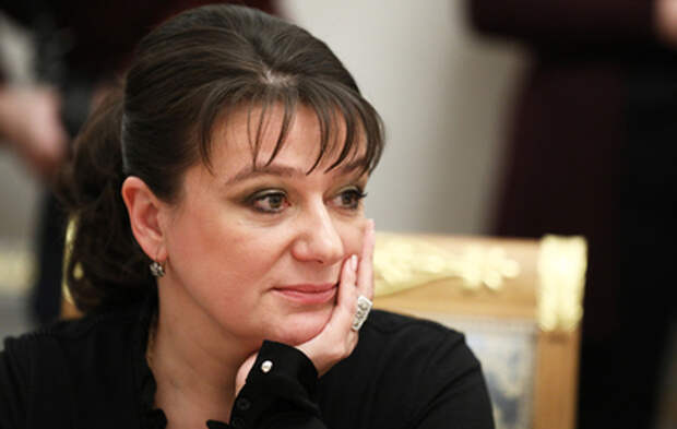 «Ни один бродвейский артист не сможет так играть Чехова»: Анастасия Мельникова объяснила, почему не осталась в Америке