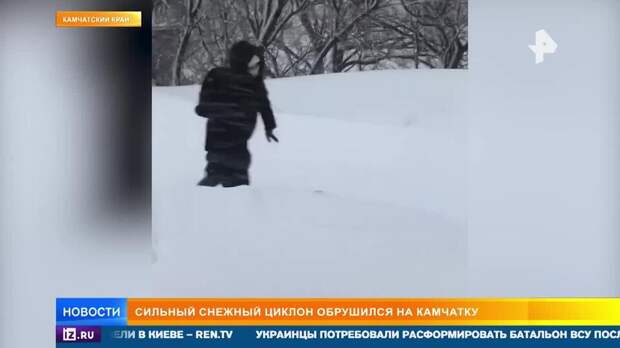 Медик ползком через сугробы пробрался к станции переливания крови на Камчатке