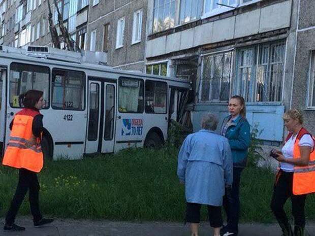 Самые курьезные аварии