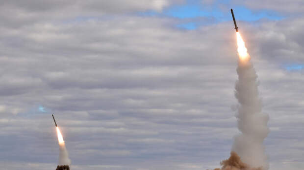 Не менее 75 человек пострадали при ракетном ударе Ирана по израильскому Араду