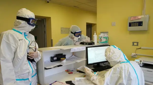 Вирусолог Альтштейн дал прогноз по ситуации с пандемией COVID-19 в 2022 году