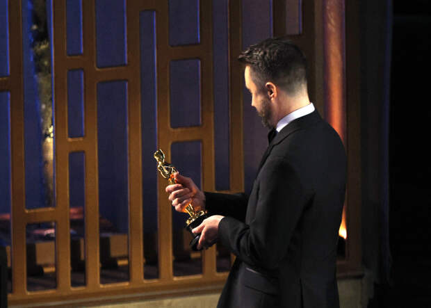 Меньшиков раскритиковал победившие на «Оскаре» фильмы