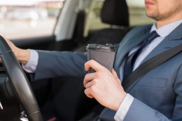 Врач Шмигельский: растворимый кофе может вызвать сонливость у водителей