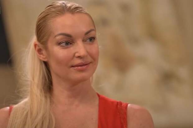 Волочкова призналась, что вступилась за Киркорова после скандала