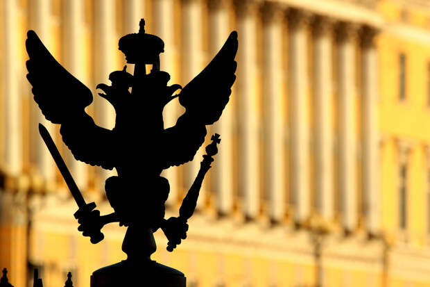 Финансист Трепольский: переводы за рубеж могут стать дороже из-за новых санкций