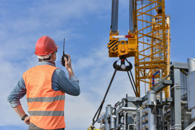 В Мариуполе - бешеный темп. Понятно, почему в Лондоне такая злость