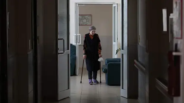 Забота у нас такая: как общество помогает пожилым