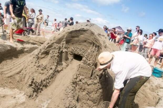 Песочные скульптуры на 3rd New Zealand Sandcastle Competition 2014 (17 фото)