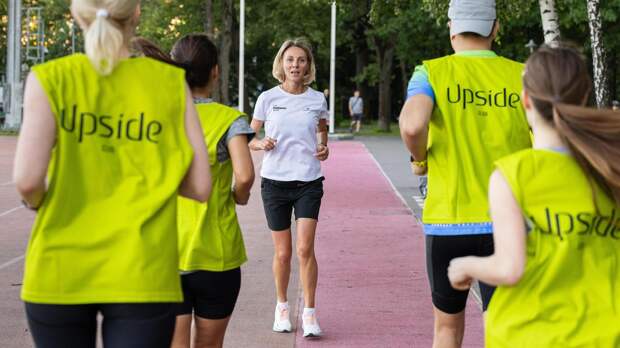 Найти своих и успокоиться: как комьюнити делают нас счастливее