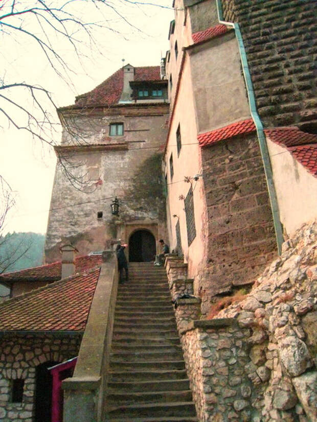 Купить замок графа Дракулы Купить замок графа Дракулы архитектура, дракула, замок