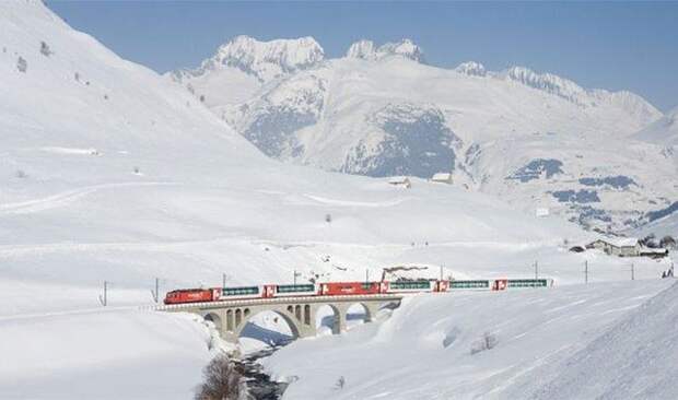 1. Ледниковый экспресс, Швейцария железная дорога, поезд, путешествие