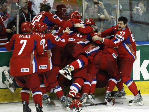 7. Хоккейный матч Канада - Россия (2008) история, камаз, спорт, футбол