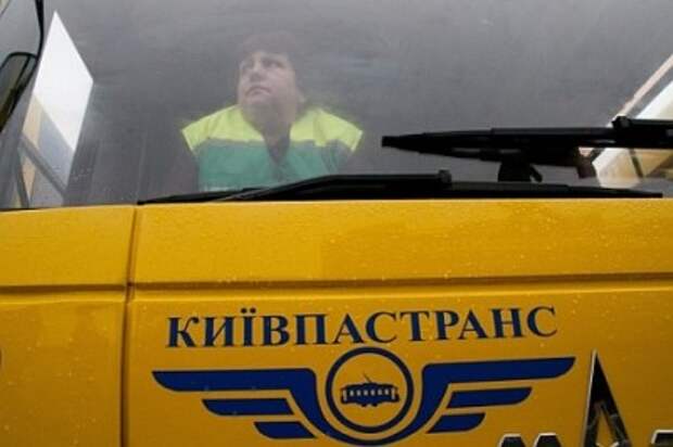 Недовольных транспортными тарифами усмирили автоматчики
