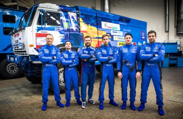 О вампирах, гонщиках и музыкантах: десять российских сериалов 2021 года