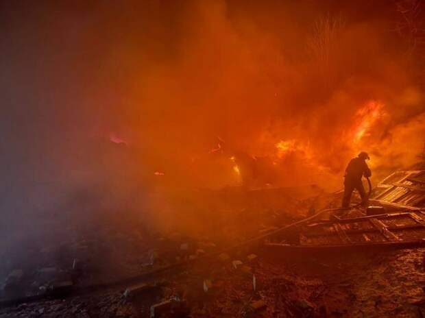 Срочно! Украину утюжат дроны: Одесса под облаком гари - горят порты