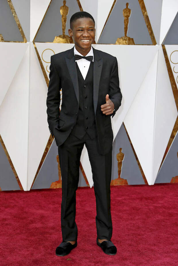 oscars-red-carpet-337-abraham-attah-superJumbo-v4