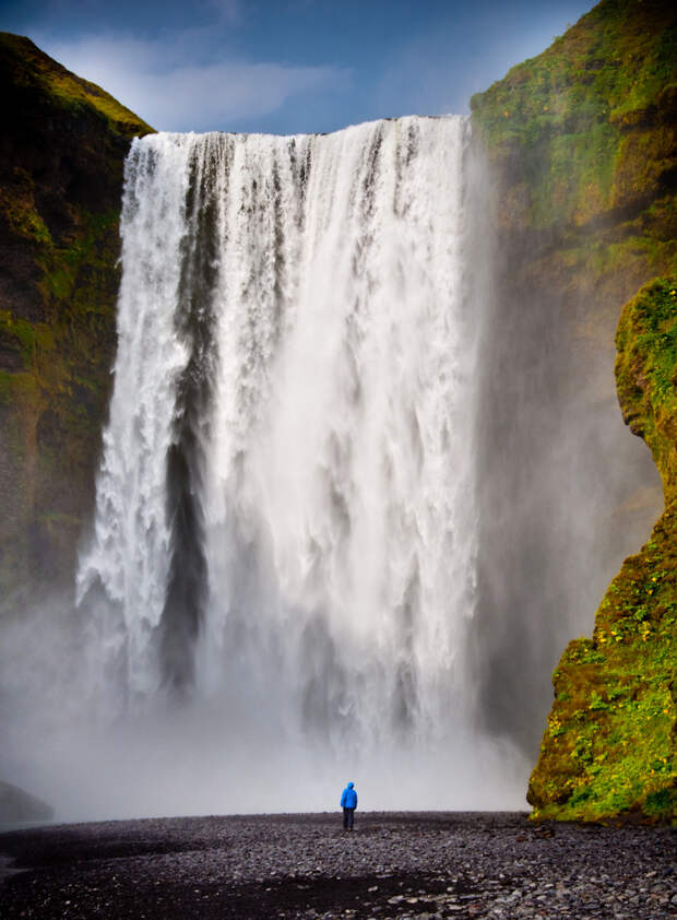3893306654 2ef747b2e3 b Скогафосc   самый знаменитый водопад Исландии