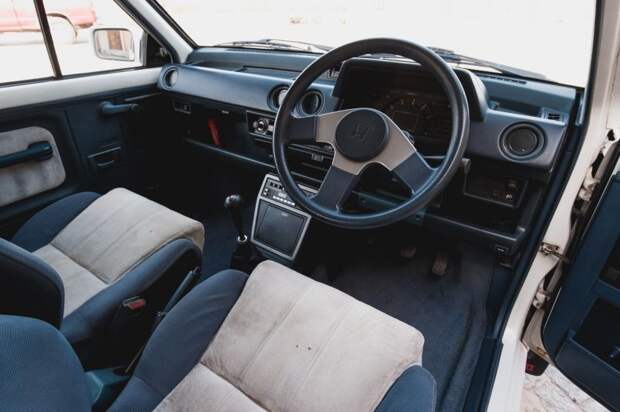 Honda City Turbo II со скутером Motocompo – Японский ответ вызовам большого города