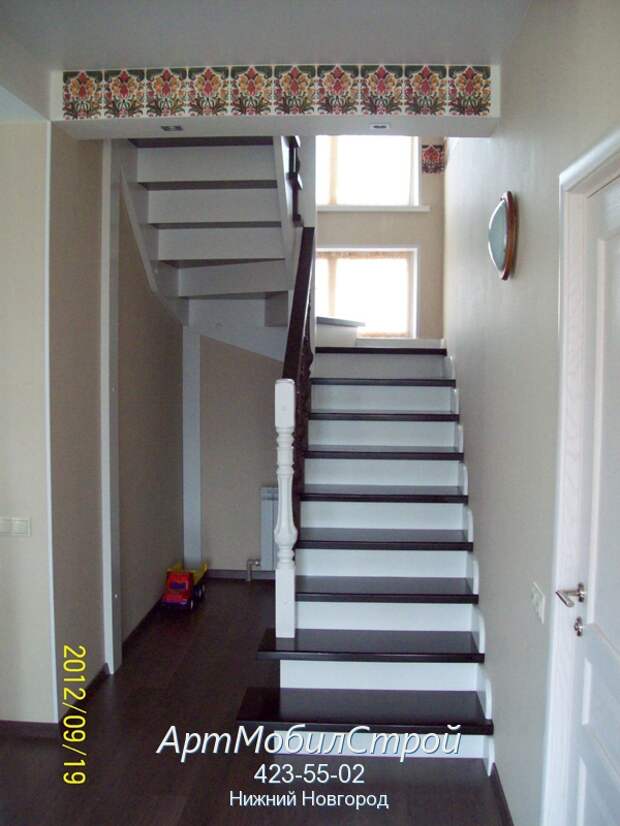 Классический американский дизайн лестницы