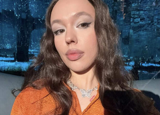 «Какая жесть!»: 25-летняя Инстасамка шокировала поклонников новым образом в отпуске