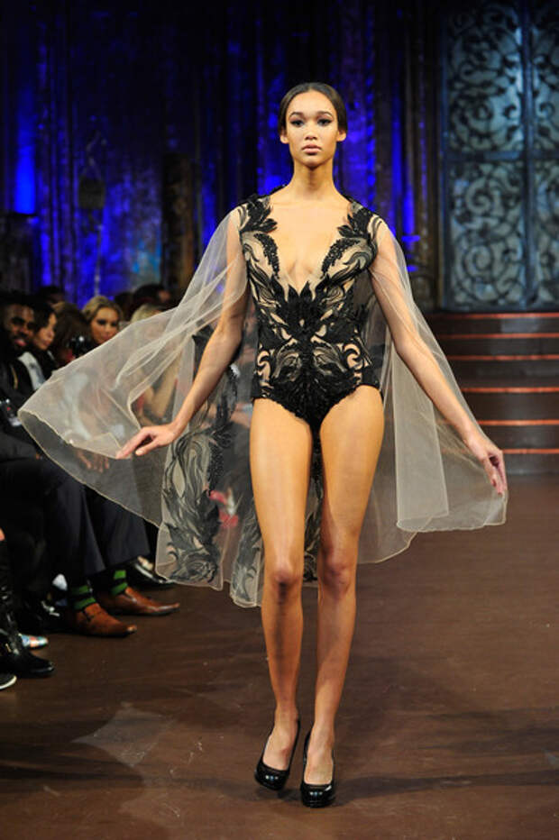 Gregorio+Sanchez+Art+Hearts+Fashion+NYFW+Fall+ZZXDD1ckx4Yl