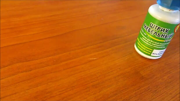 Как быстро и просто убрать царапину на мебели