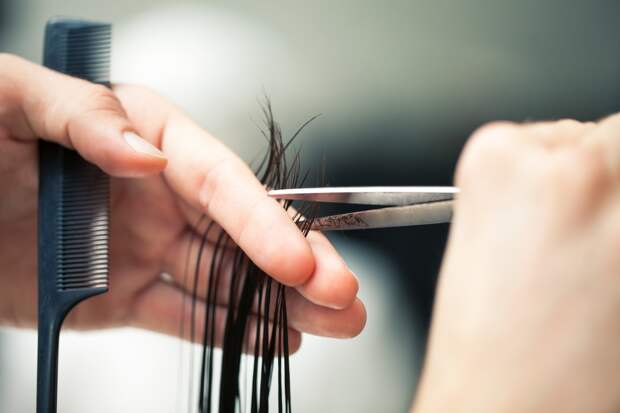 Лунный календарь стрижек: когда лучше стричь волосы?