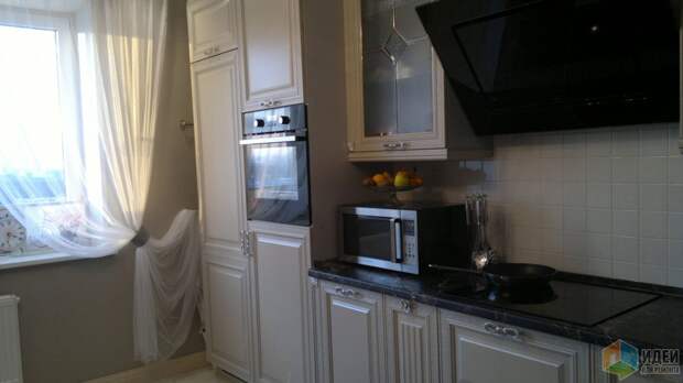 Белая кухня, кухня в классическом стиле