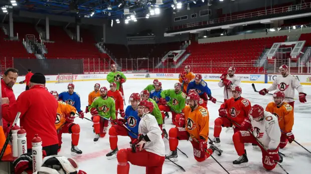 Два матча ХК «Автомобилист» отменены из-за 17 заболевших COVID-19