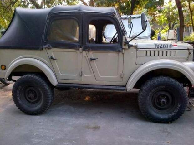 Наш "Козлик" в далекой Индонезии авто, газ, газ-69, индонезия