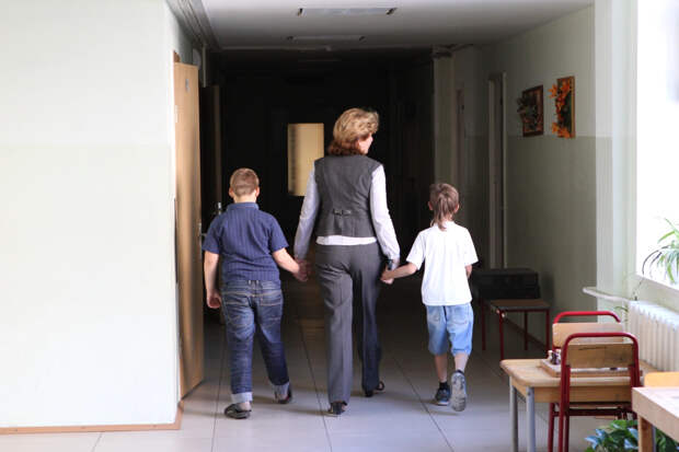 Почему у детей с аутизмом нарушена речь: дело в левом полушарии