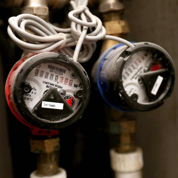 антимагнитные пломбы на счетчики воды 2018. ящик для сбора показаний приборов учета. защита приборов учета. ферромагнитные измерительные приборы. щит еврокабель щурн-п-1/3о czu-220.